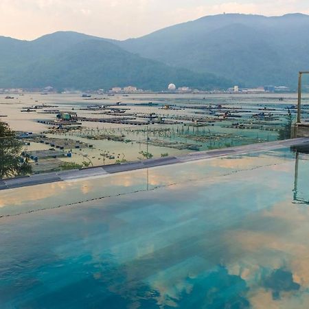 The Fish Village Villa Da Nang Exteriör bild
